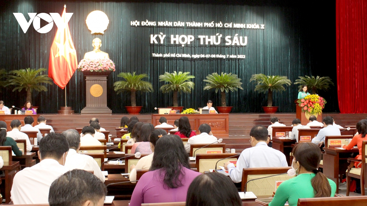ky hop thu 6 hDnd tp.hcm kinh te thanh pho phuc hoi som hon ky vong hinh anh 1