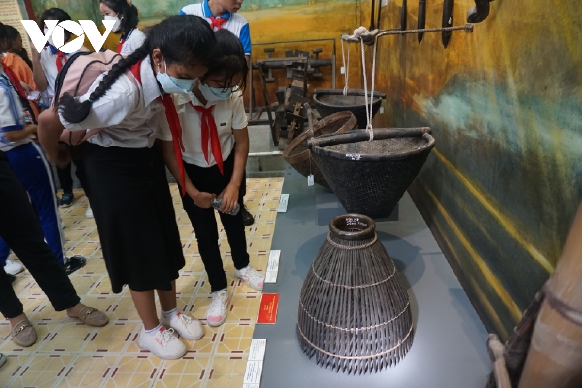 An tuong ngay hoi van hoa thieu nhi cac dan toc khu vuc phia nam hinh anh 5