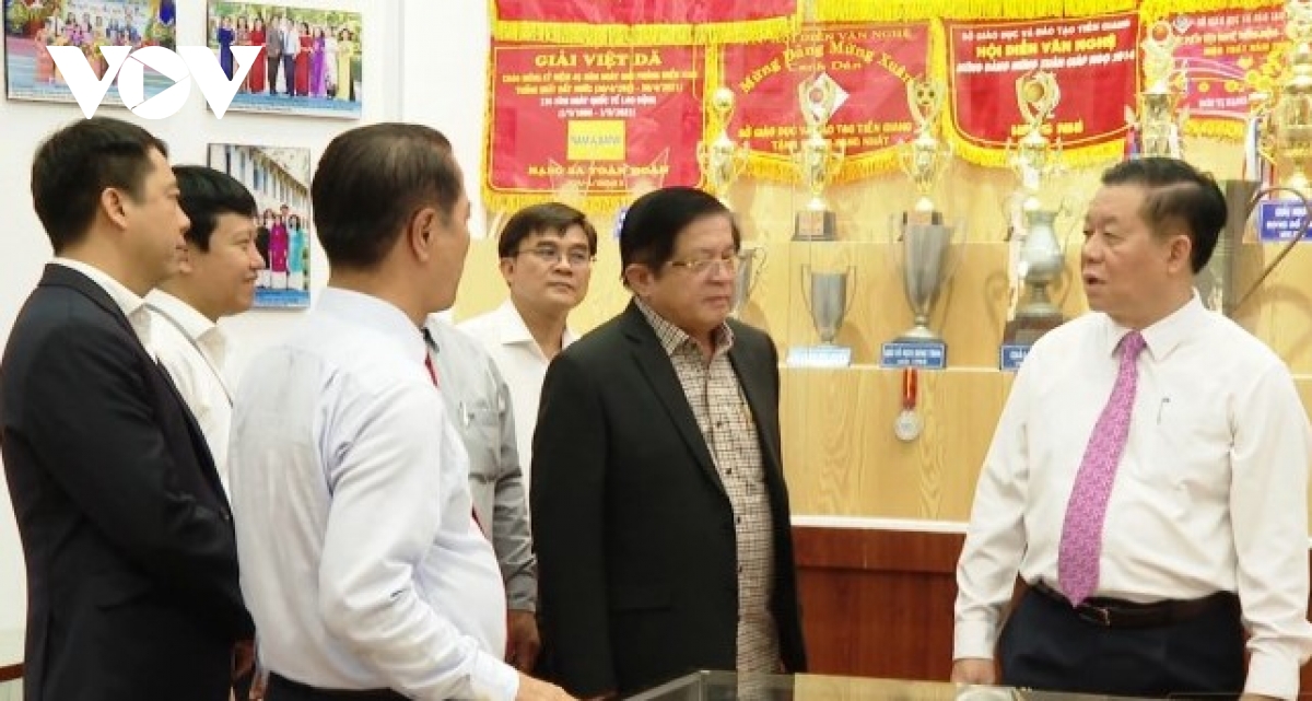 khanh thanh nha truyen thong truong thpt nguyen Dinh chieu hinh anh 1
