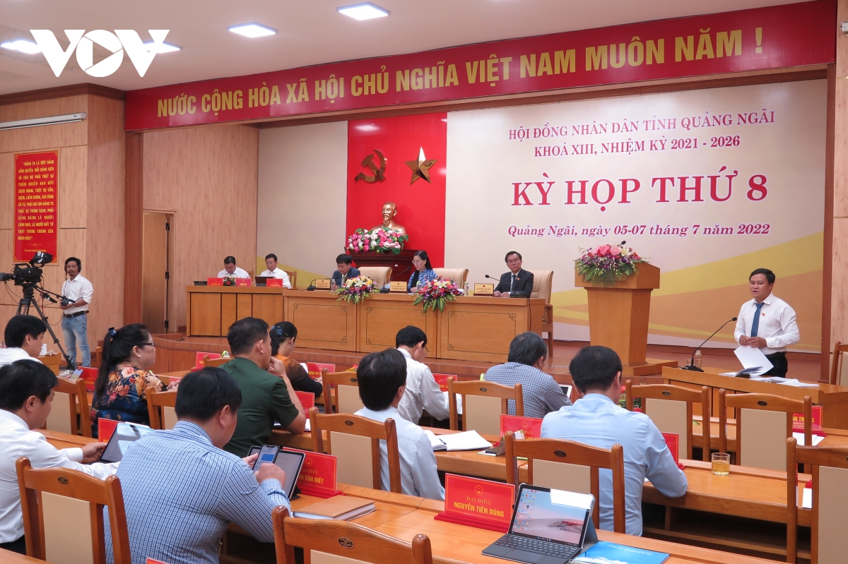 Dai bieu hDnd chat van nhieu van de buc xuc tai cac dia phuong hinh anh 3