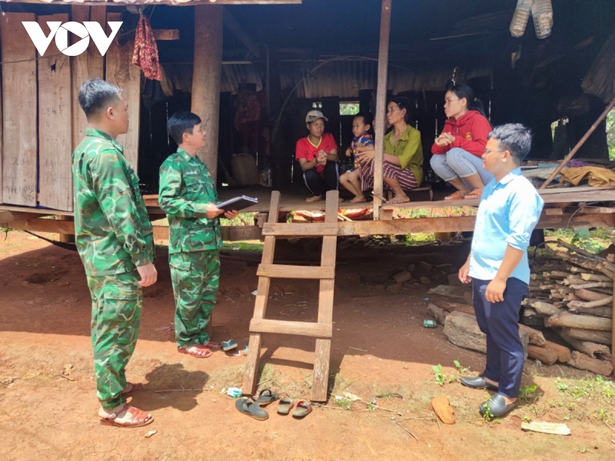 giai cuu 2 nan nhan trong duong day mua ban nguoi, lua sang campuchia hinh anh 2