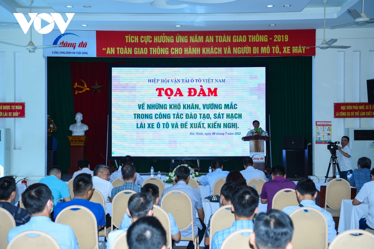 thao go kho khan, vuong mac trong dao tao, sat hach lai xe o to hinh anh 1
