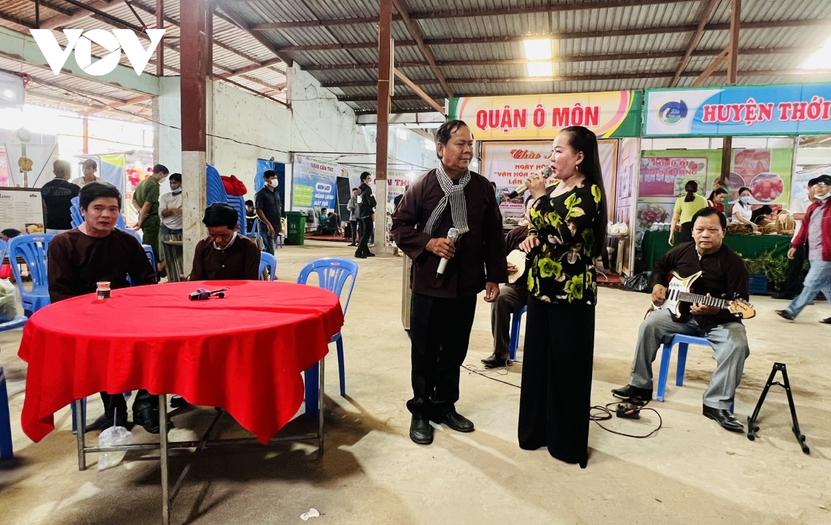 ron rang ngay hoi du lich van hoa cho noi cai rang nam 2022 hinh anh 4
