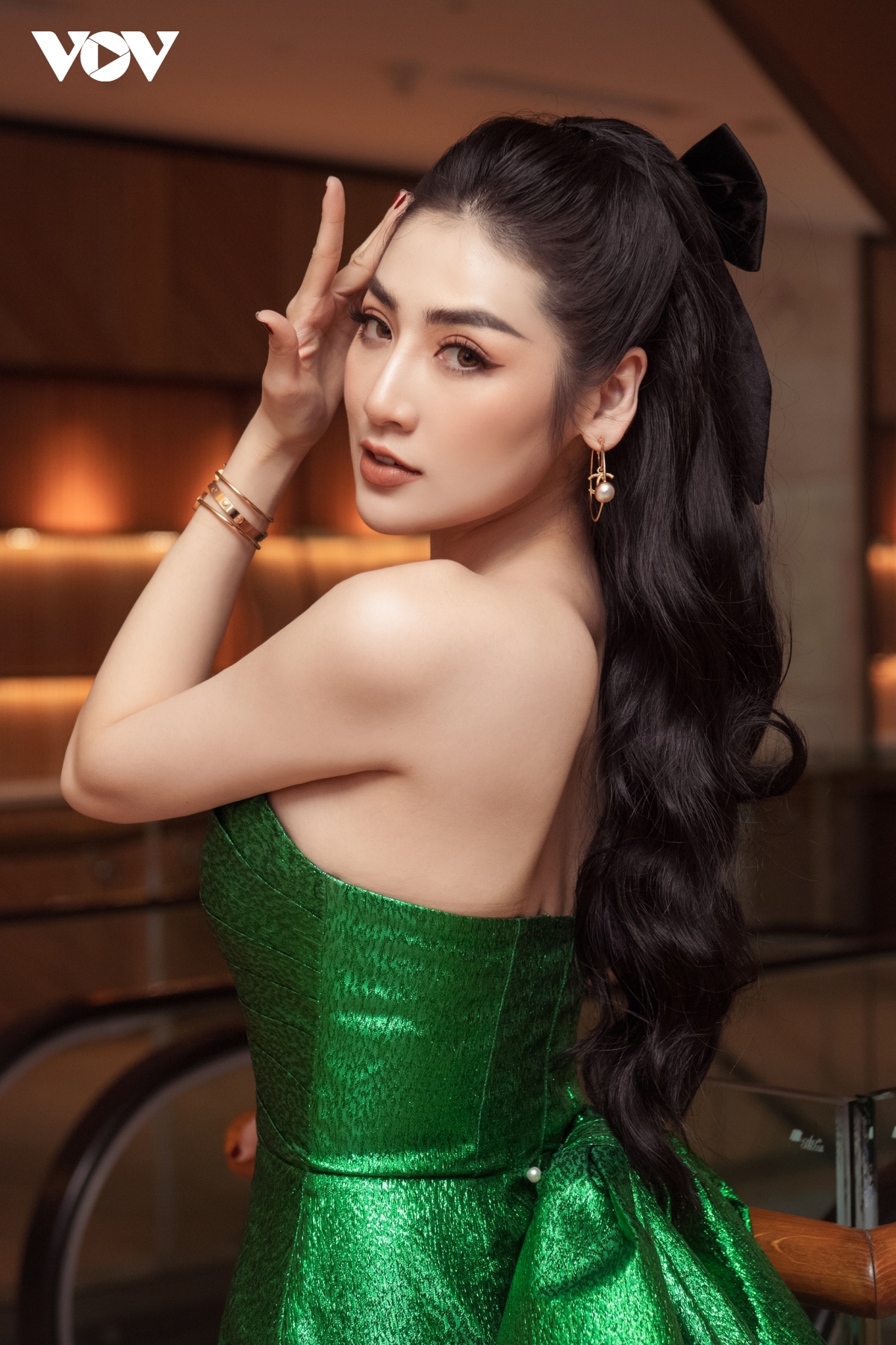 A hau tu anh chia se chuyen tro lai lam mc truyen hinh sau thoi gian o an hinh anh 4