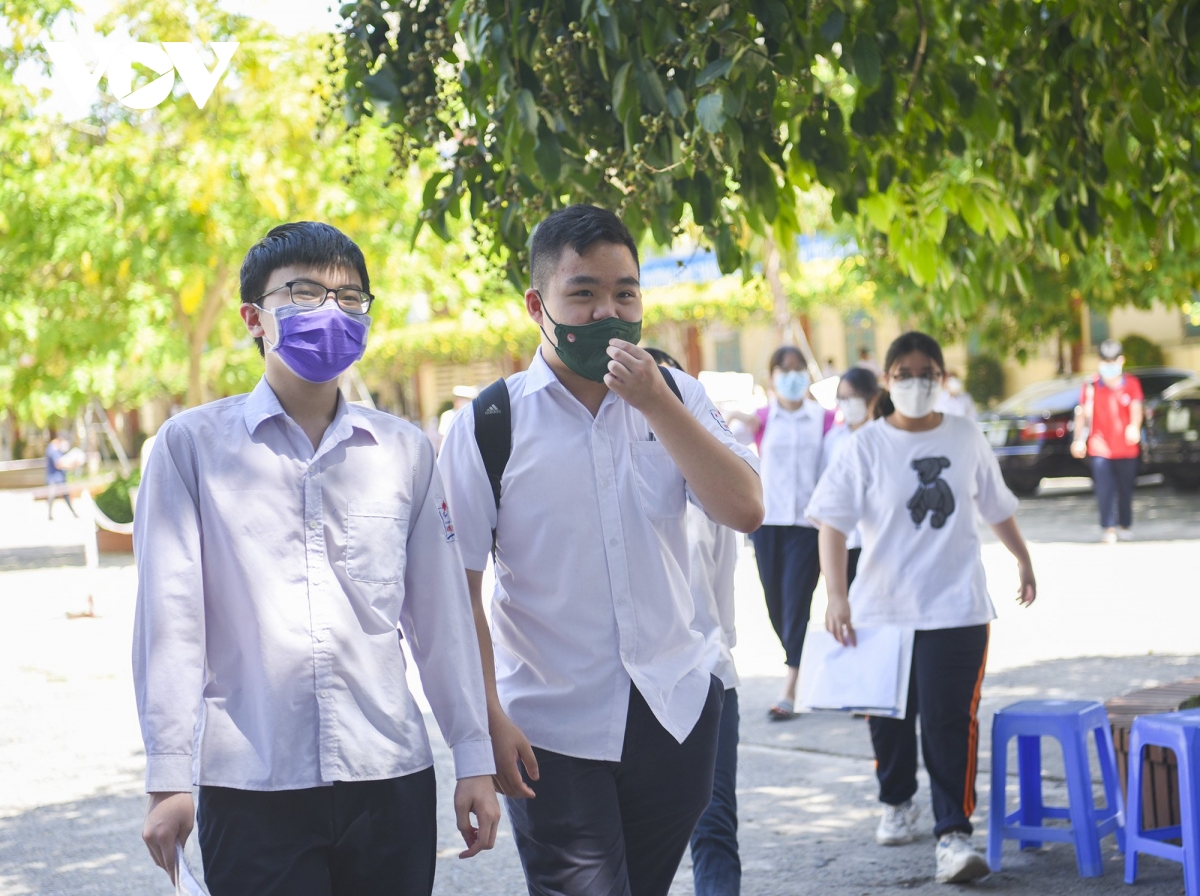 nhung cum tu nhay cam can biet de tranh bay khi lam bai thi tot nghiep thpt hinh anh 1