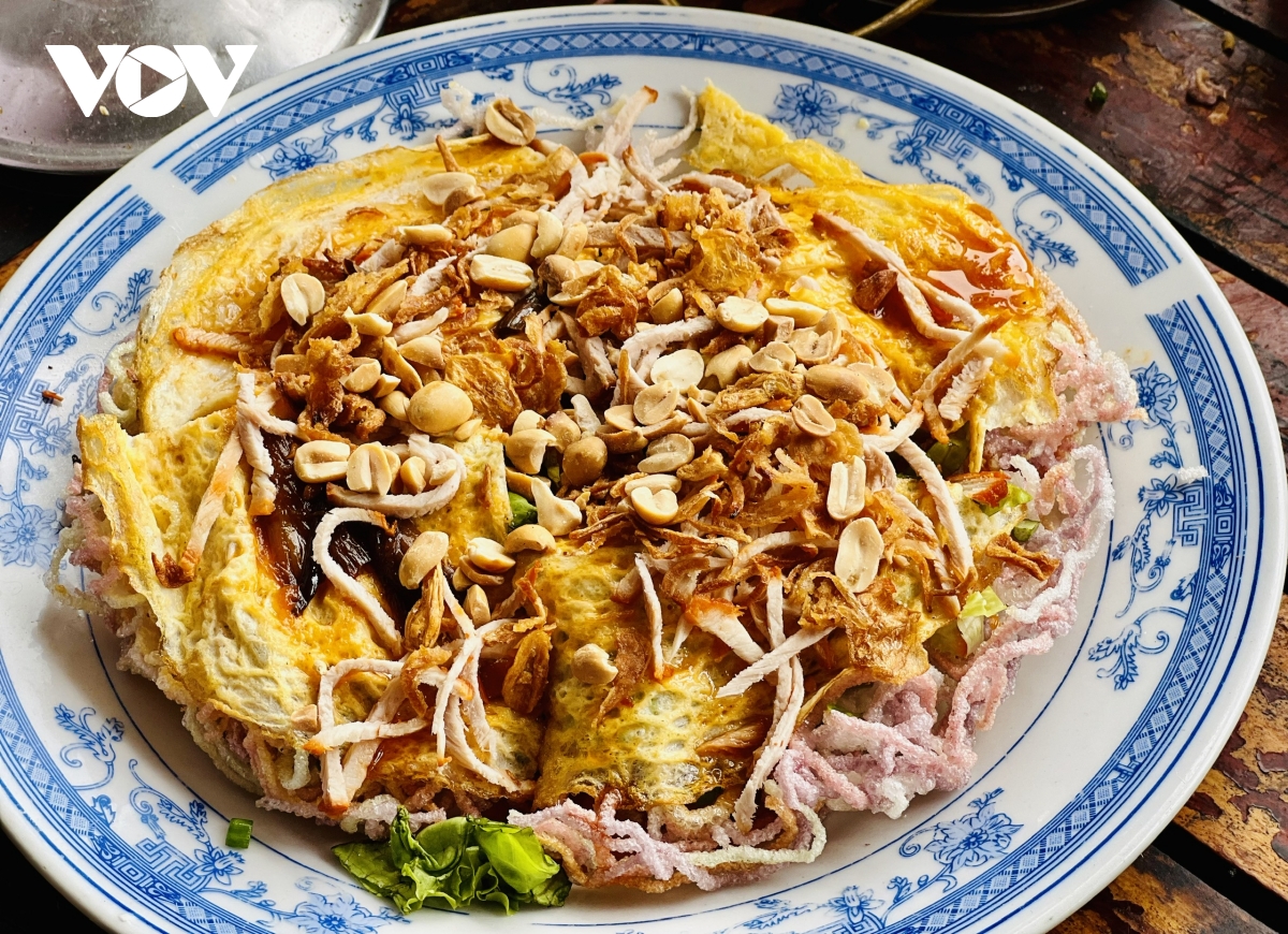 ve can tho thuong thuc pizza hu tieu co mot khong hai hinh anh 2