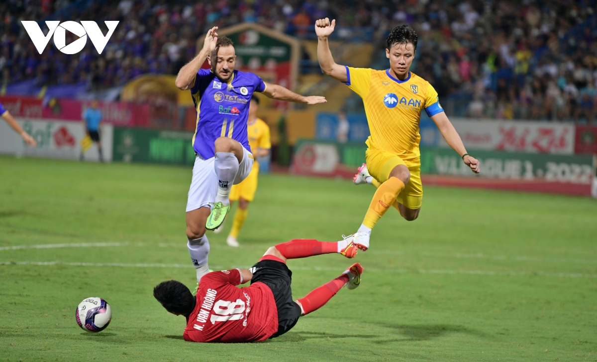 michael olaha tu nguoi hung tro thanh toi do cua slna nhu the nao hinh anh 11