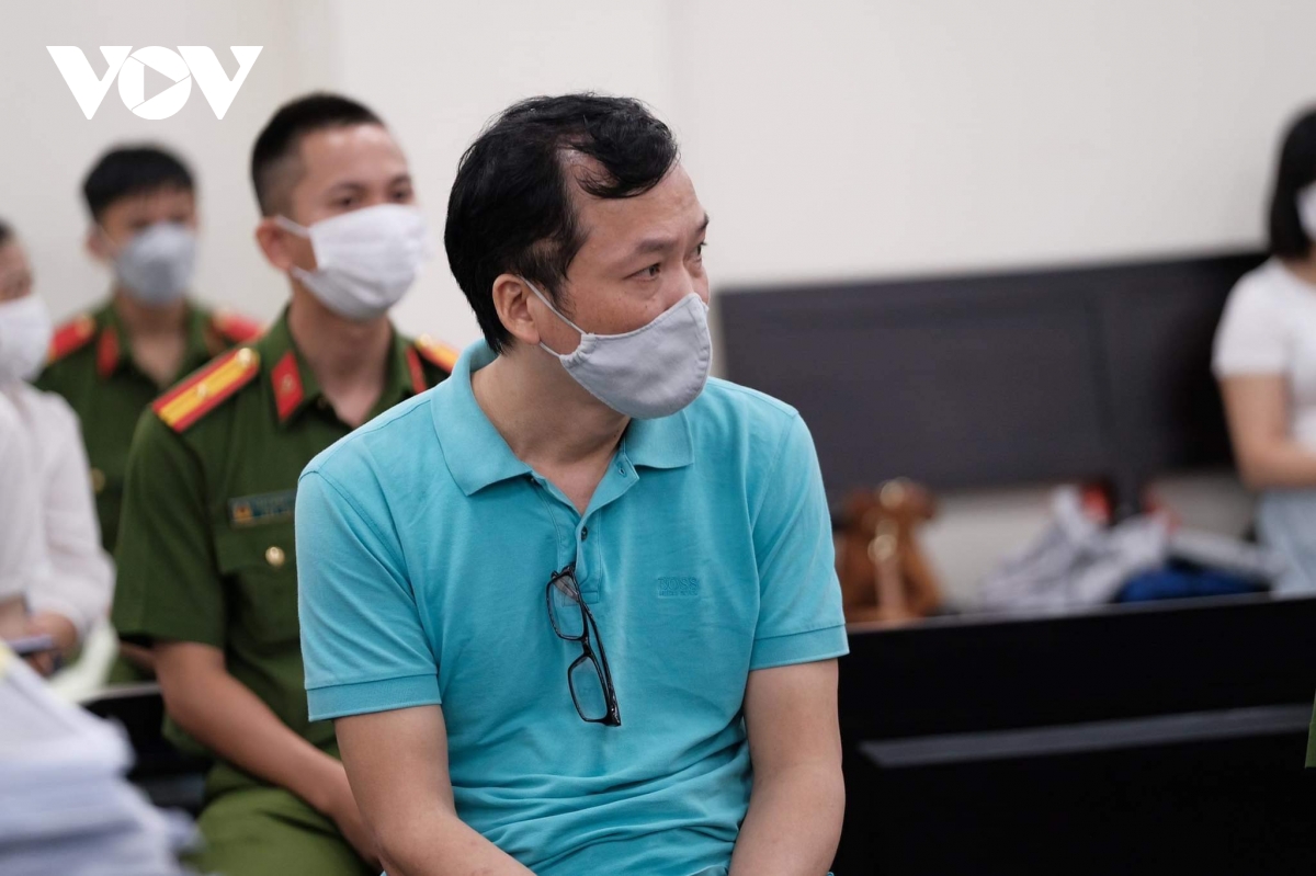 bi cao phung anh le bi de nghi muc an 9 - 10 nam tu hinh anh 2