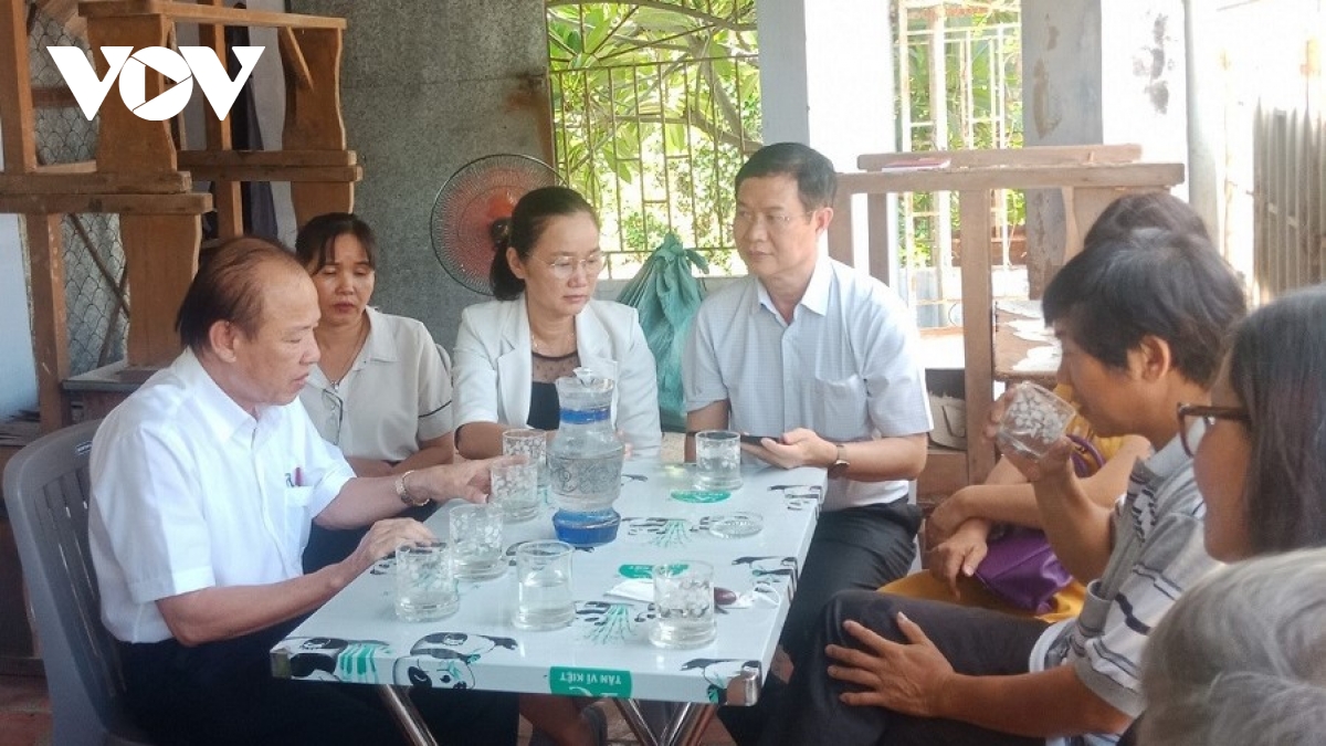 giam doc benh vien Dk tinh ninh thuan den xin loi gia dinh nu sinh tu vong hinh anh 1
