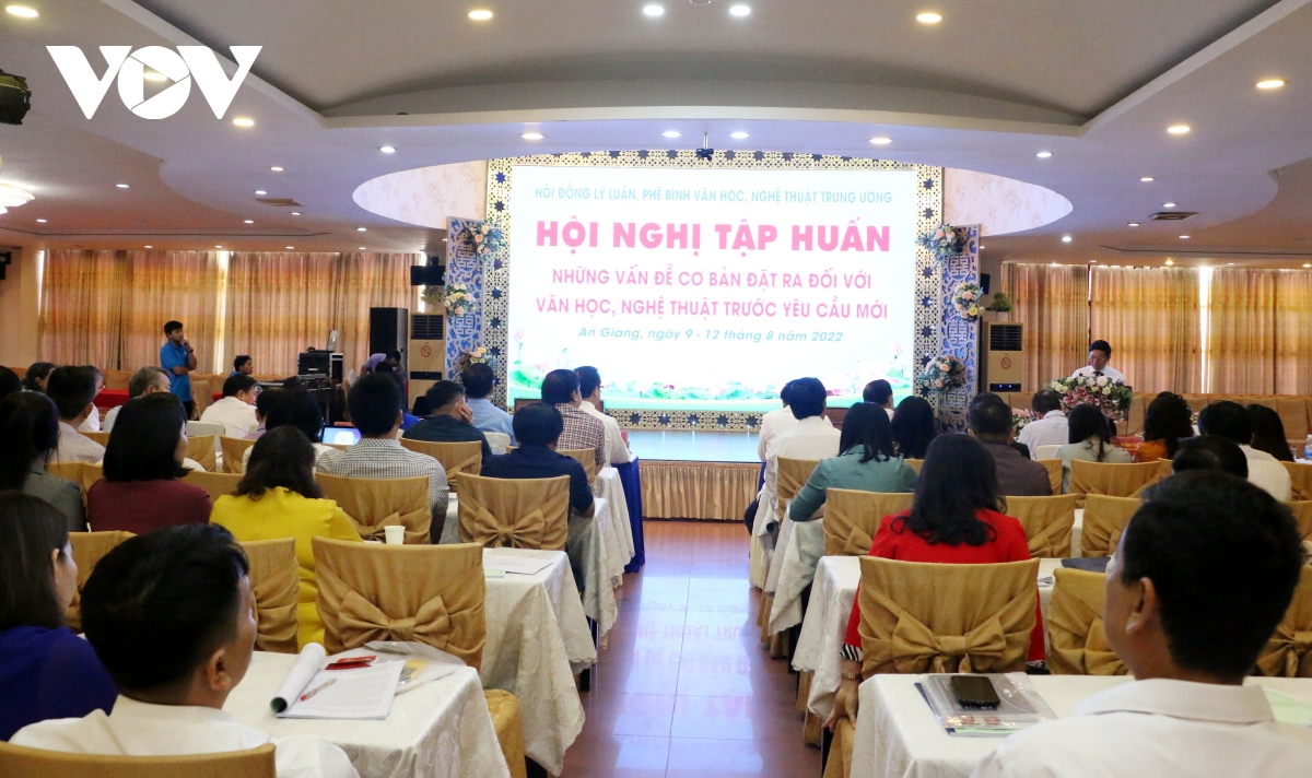 nâng cao nhận thức, năng lực quản lý, kỹ năng cho cán bộ văn hóa-văn nghệ hình ảnh 2 nang cao nhan thuc, nang luc quan ly, ky nang cho can bo van hoa-van nghe hinh anh 2