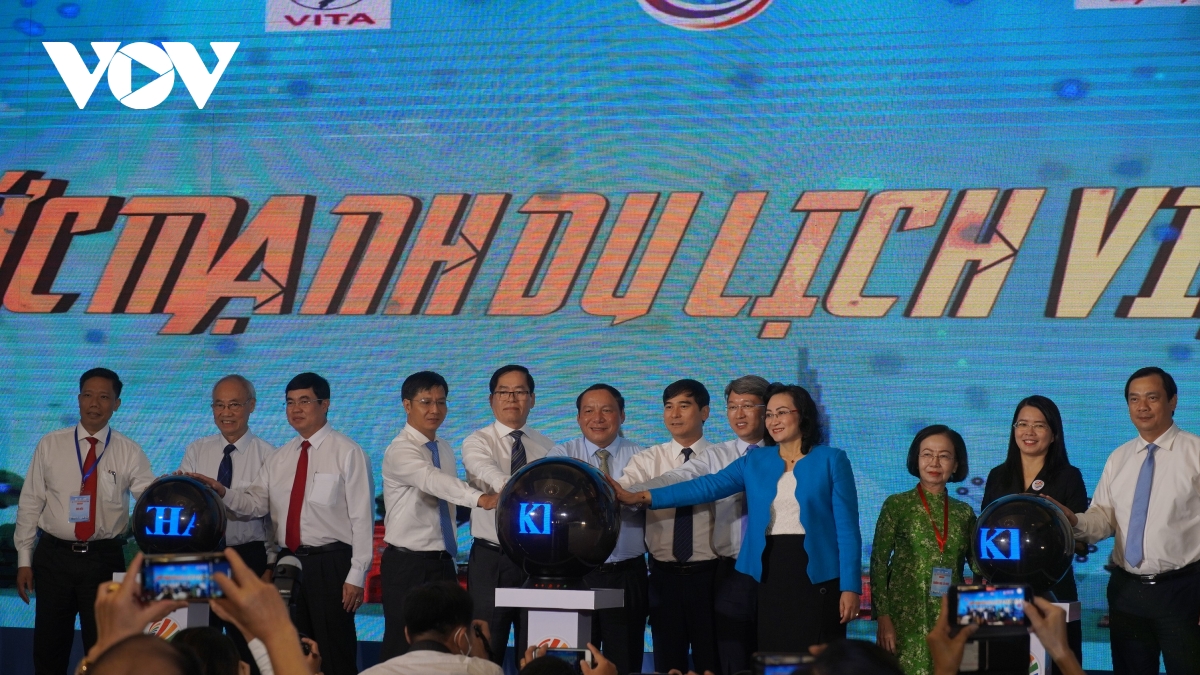 du lich viet nam can no luc nhieu hon de phuc hoi hinh anh 1