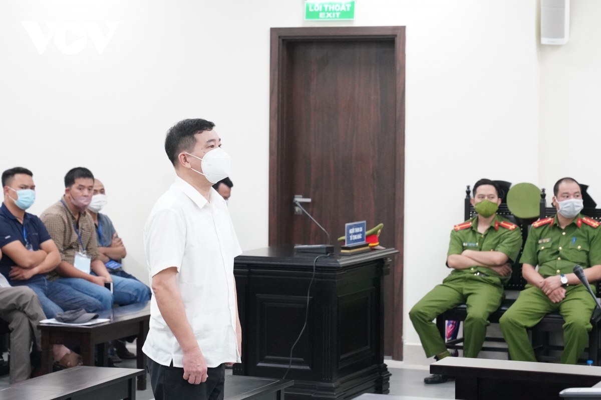 loi khai cua chu ho bi cao phung anh le ve so tien 110 trieu dong hinh anh 2
