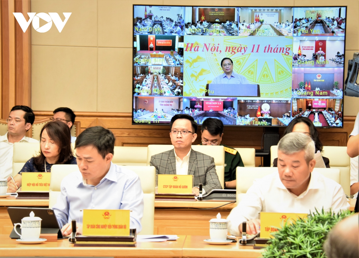 thu tuong lang nghe de hanh dong quyet liet ho tro doanh nghiep hinh anh 3