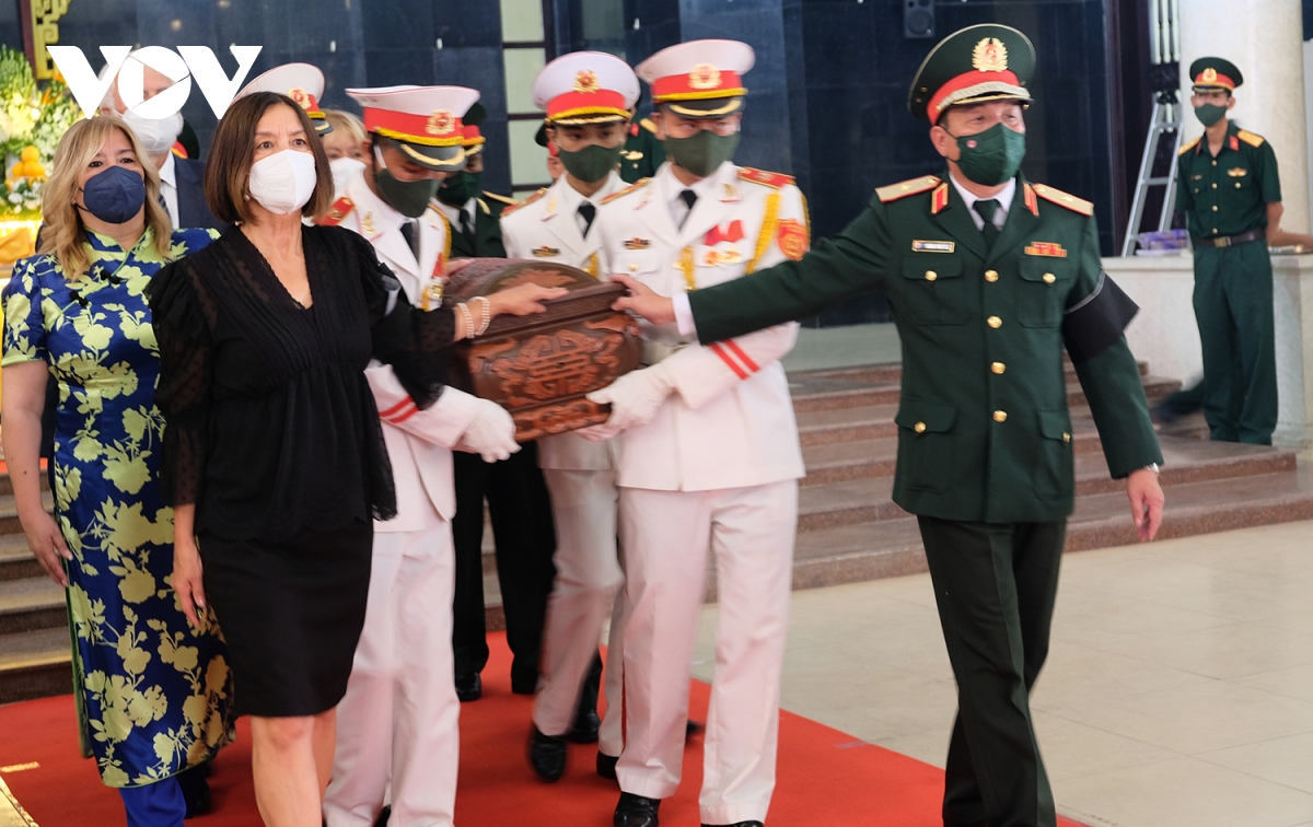 anh hung kostas nguyen van lap an nghi tai viet nam hinh anh 3