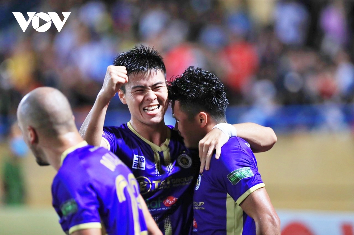 lich thi dau bong da hom nay 20 8 ngoai hang anh va v-league tranh tai hinh anh 1