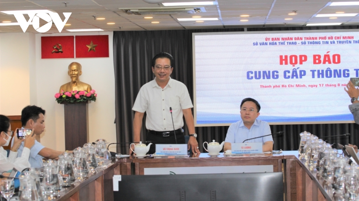 vu trien lam khong xin phep khong tieu huy tranh ma giao lai cho hoa si tu xu ly hinh anh 1