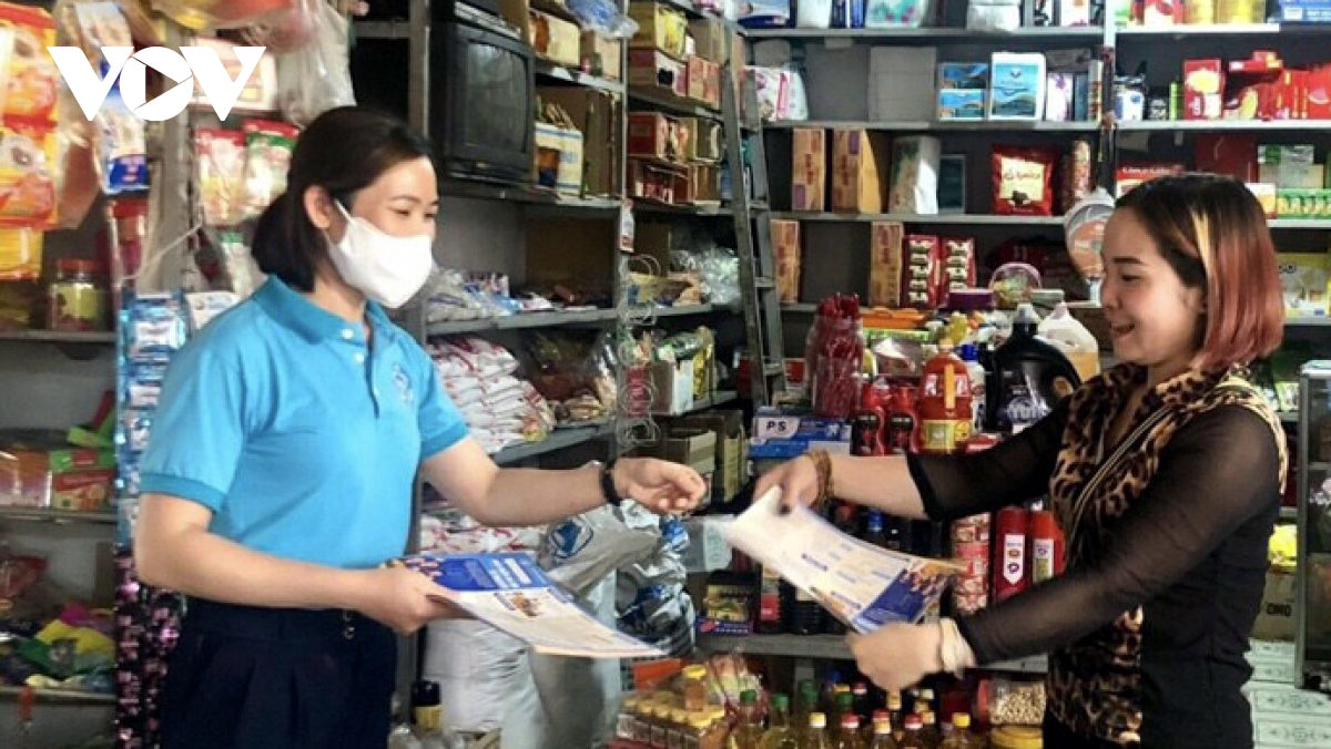 son la som binh on gia cac mat hang, dich vu thiet yeu hinh anh 1
