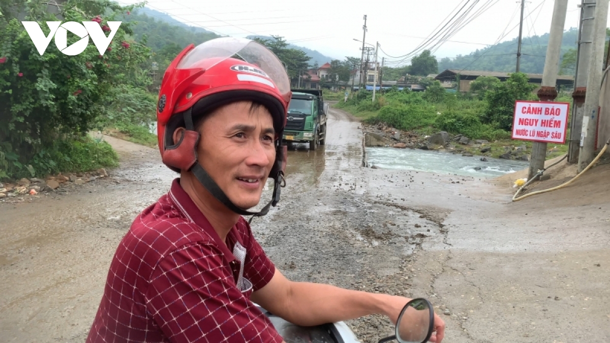 tam bien la ben dong suoi can o lao cai hinh anh 1