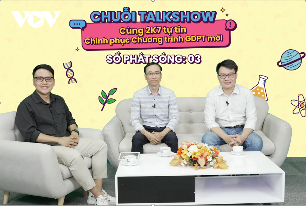 giao vien nhan dinh chuong trinh lop 10 moi se tuong doi nang nhung thu vi hinh anh 1