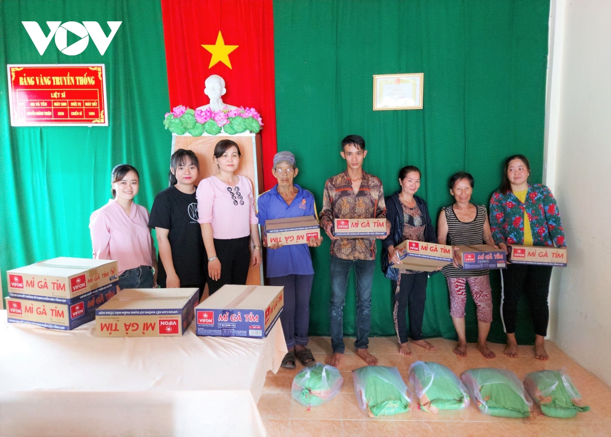 dan van kheo vi mien song nuoc binh yen hinh anh 3