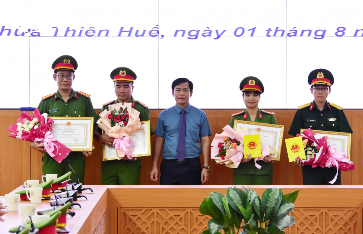 vu dung sung cuop tiem vang o hue Doi tuong co dau hieu tam ly bat thuong hinh anh 3