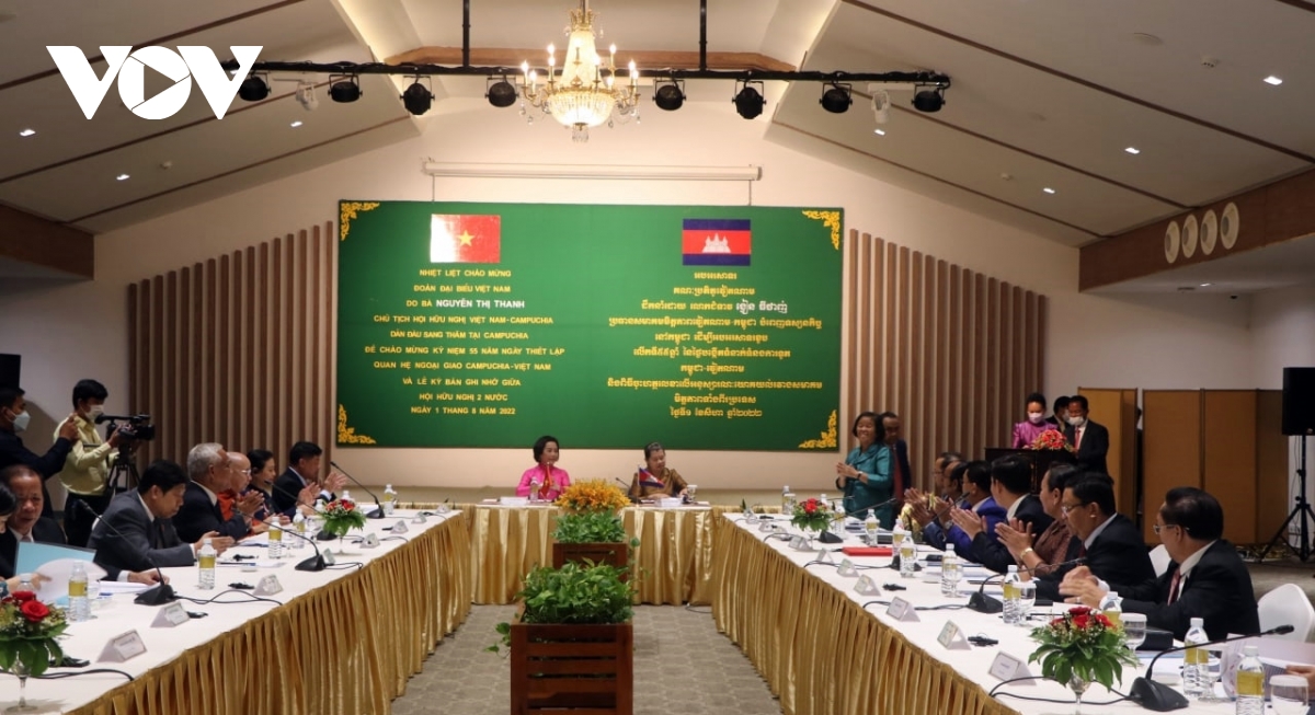 pho thu tuong men sam an moi quan he viet nam campuchia mai mai ben vung hinh anh 5