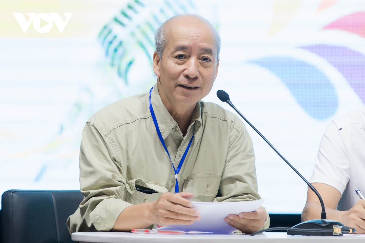 phat thanh truc tiep, da nen tang la loi mo cua radio hinh anh 2