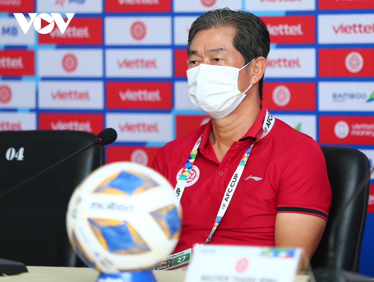 hlv bae ji won tuyen bo danh thep truoc tran ban ket afc cup 2022 hinh anh 1
