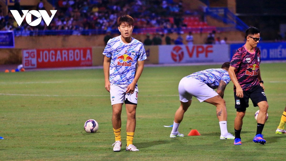 trUc tiEp ha noi fc 0 - 0 hagl bua tiec bong da tan cong thinh soan hinh anh 8