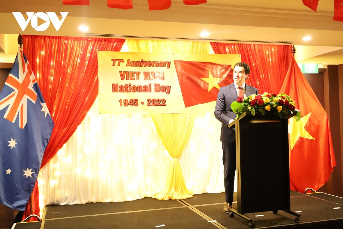 bo truong ngoai giao viet nam danh gia cao nhung ho tro quy bau cua australia hinh anh 2
