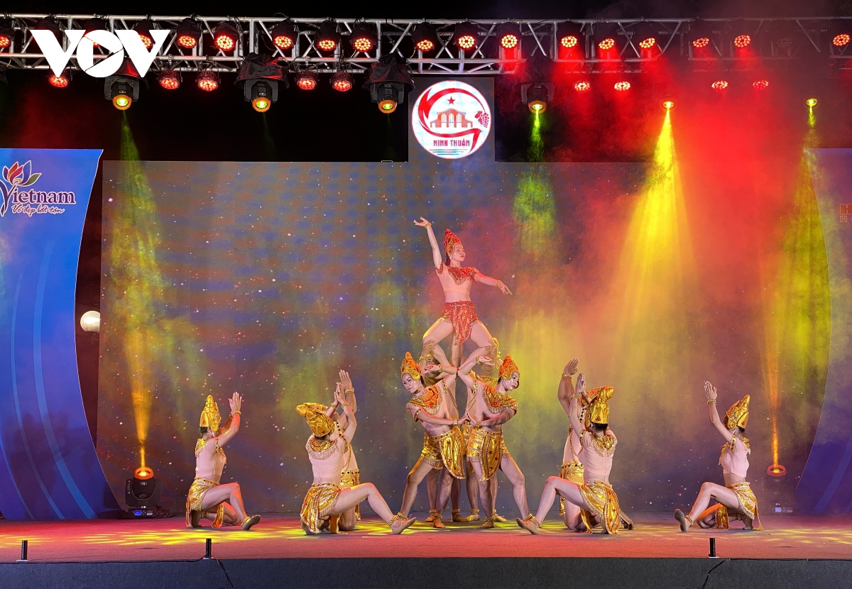 co hoi trai nghiem van hoa, dac san ninh thuan tai ha noi hinh anh 1