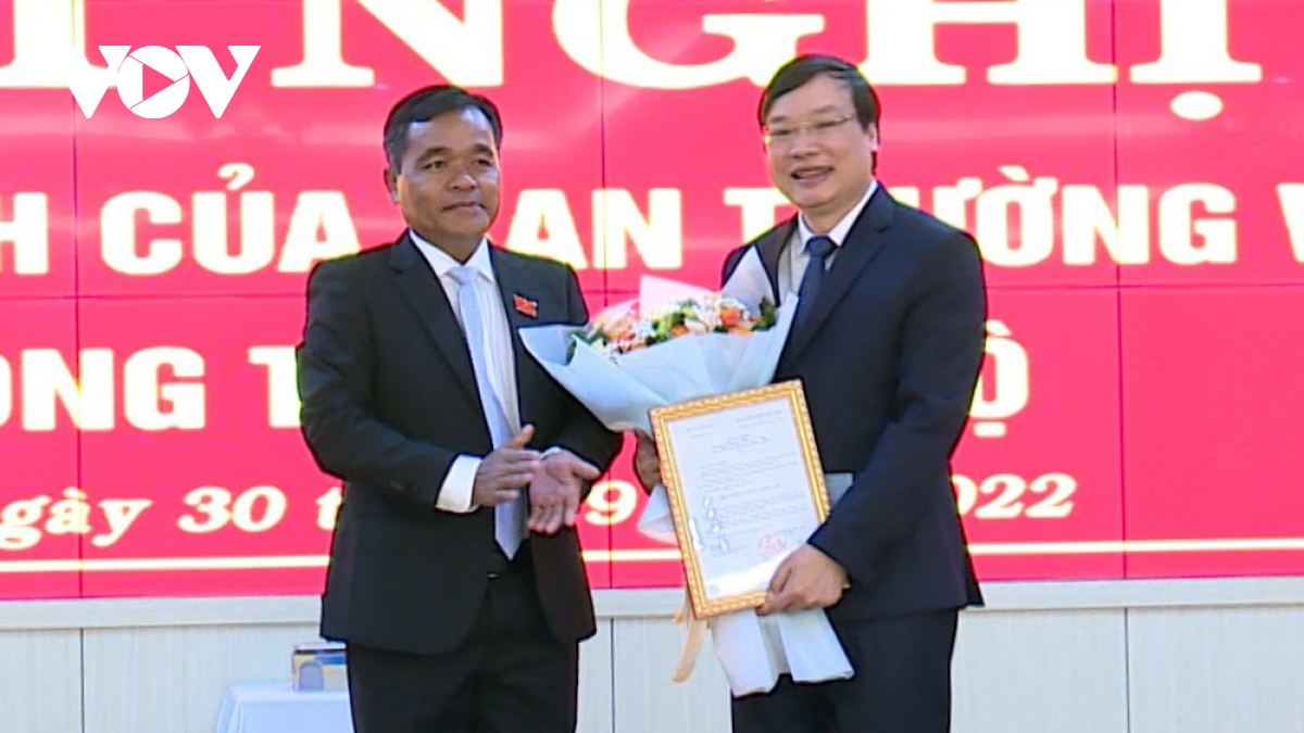 Ong truong hai long duoc chi dinh lam bi thu ban can su Dang ubnd tinh gia lai hinh anh 1