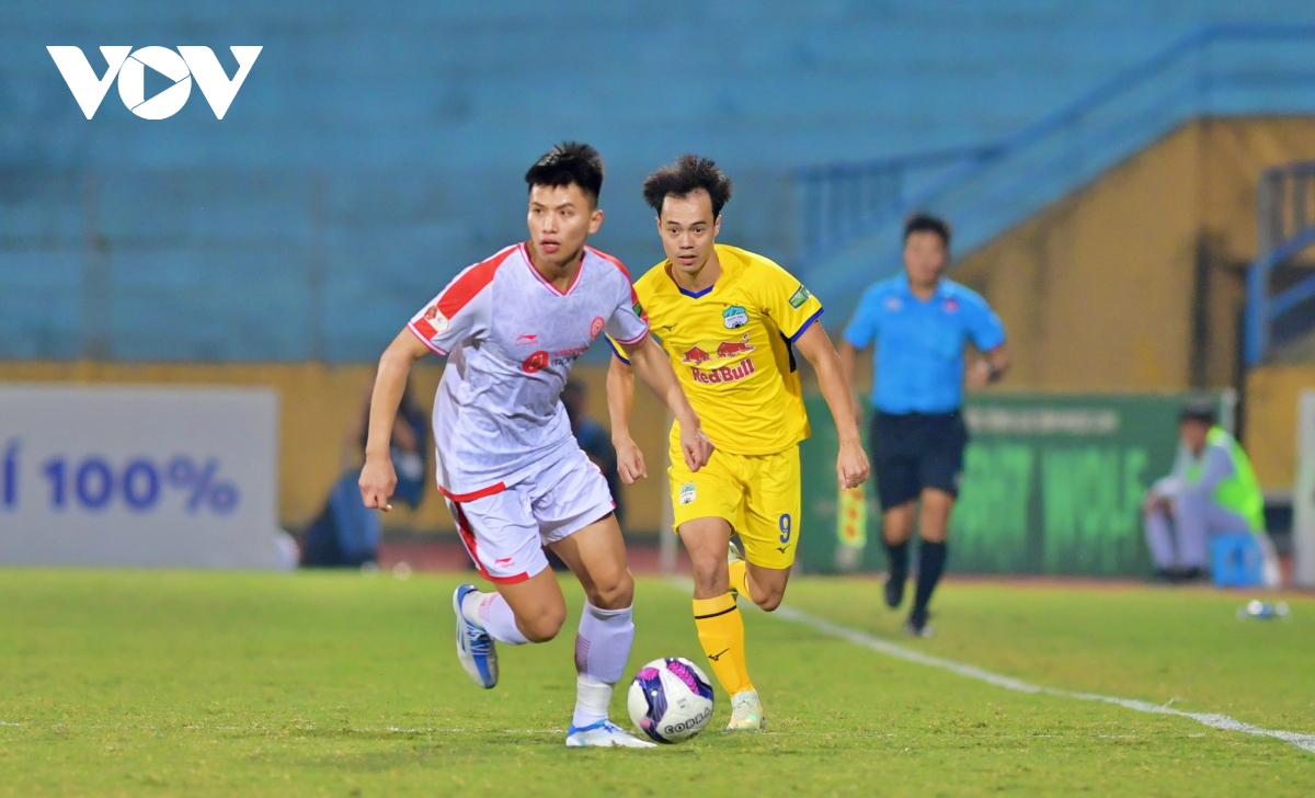 van toan dau don khi hagl 7 tran lien khong thang o v-league 2022 hinh anh 3