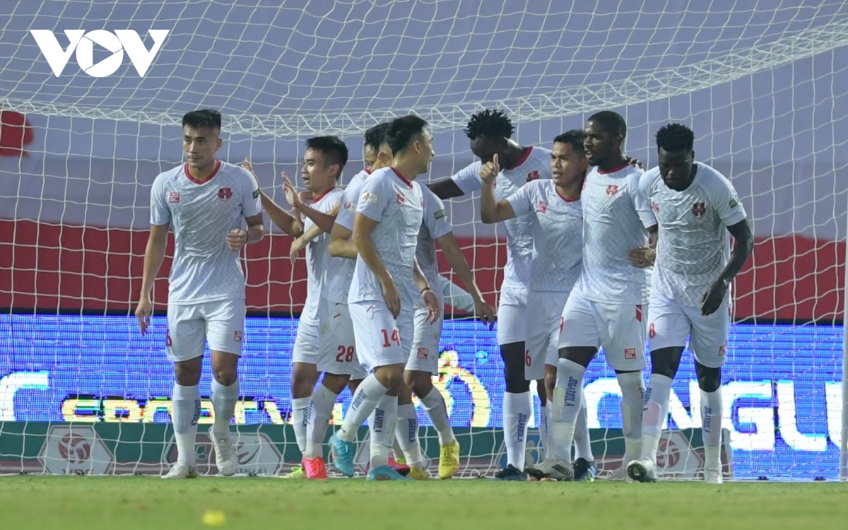 cDv hai phong nhuom do khan dai, chao lua lach tray nhan chim ha noi fc hinh anh 6