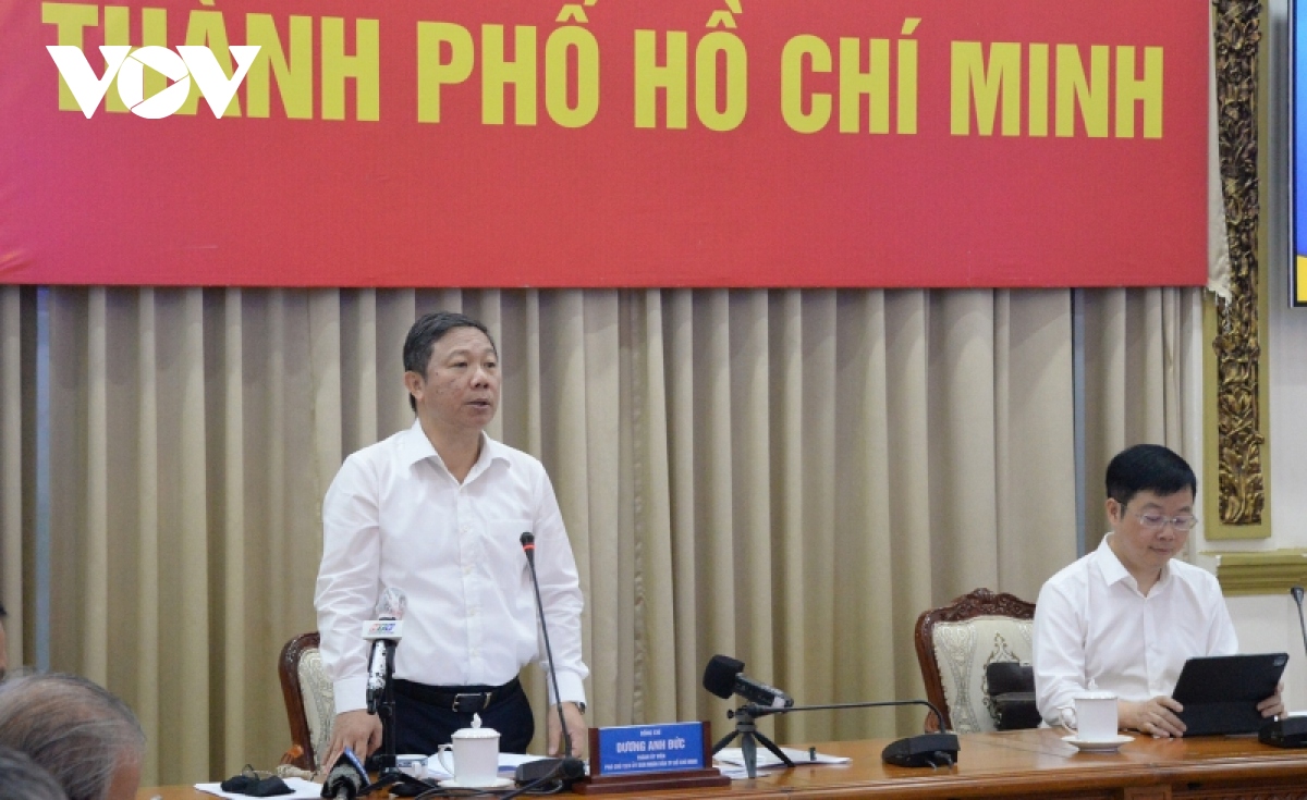 pho chu tich tp.hcm bao chi phai chap nhan khong thay doi vuon len thi chet hinh anh 3