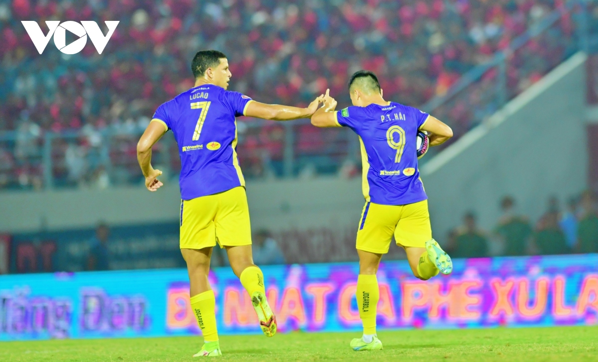 van cong dung cam cuu thua, duoc dong vien sau tran thua hai phong hinh anh 8
