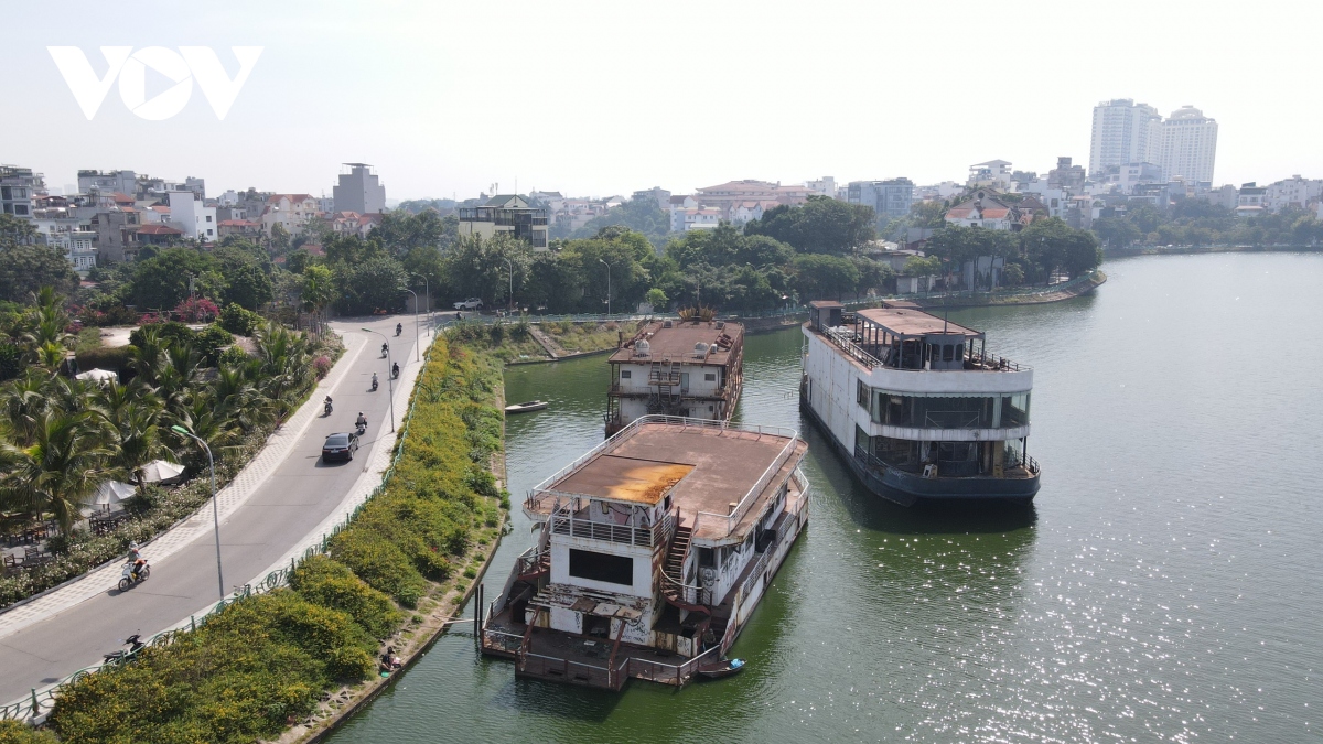 ha noi thao do du thuyen bo hoang tren ho tay hinh anh 5