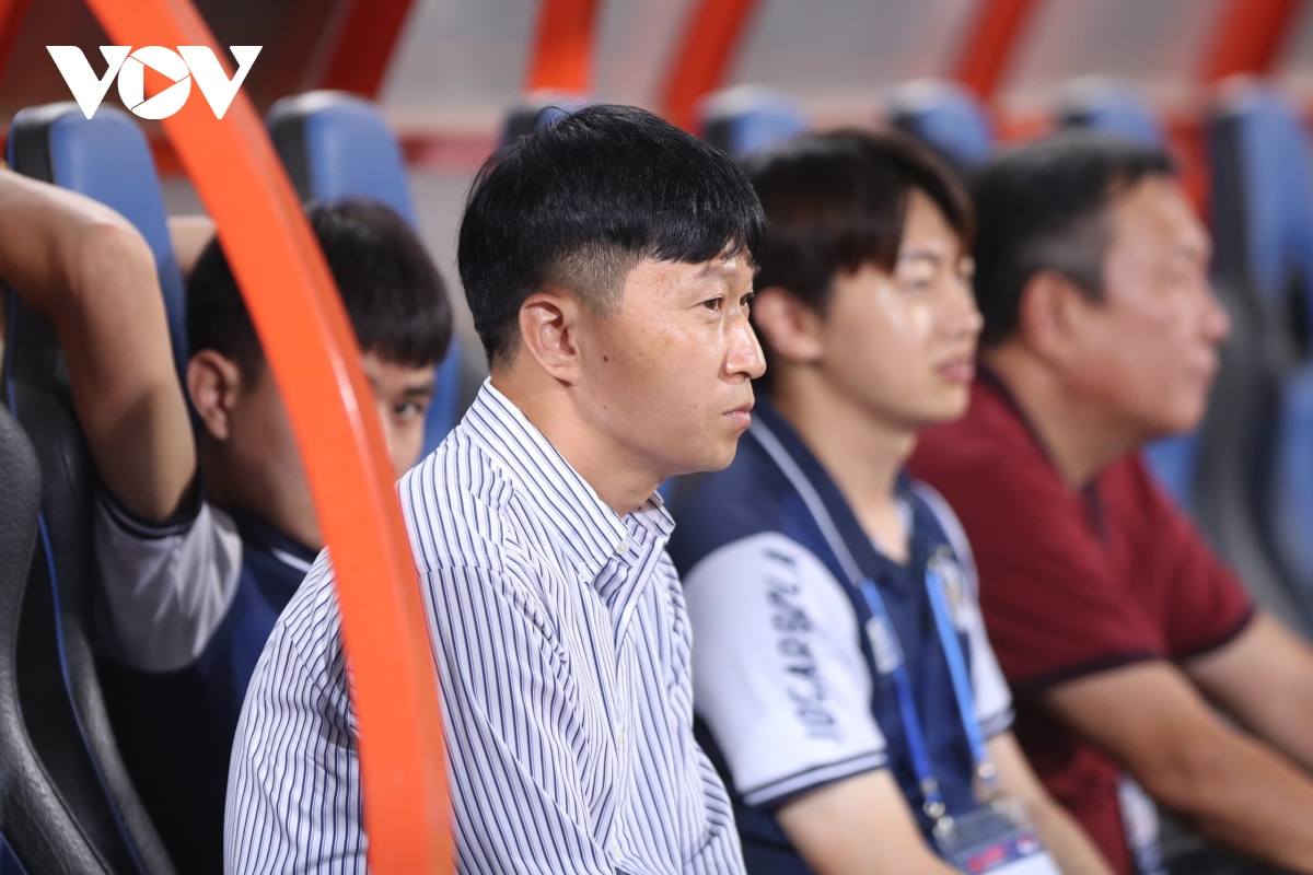 hlv ha noi fc chia se dieu bat ngo khi van hau ghi ban hinh anh 1