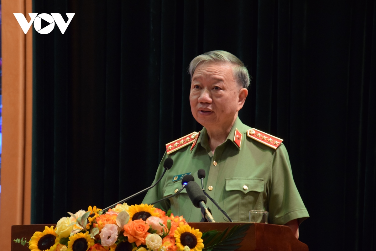 thu tuong du hoi nghi truc tuyen toan quoc ve chuyen doi so nganh cong an hinh anh 3