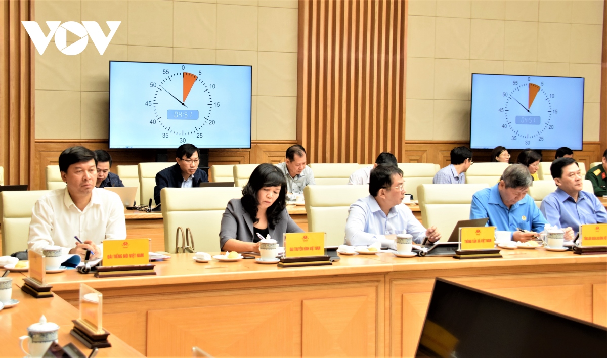 thu tuong khong de lang phi thoi gian, cong suc vi thu tuc hanh chinh va quan lieu hinh anh 3