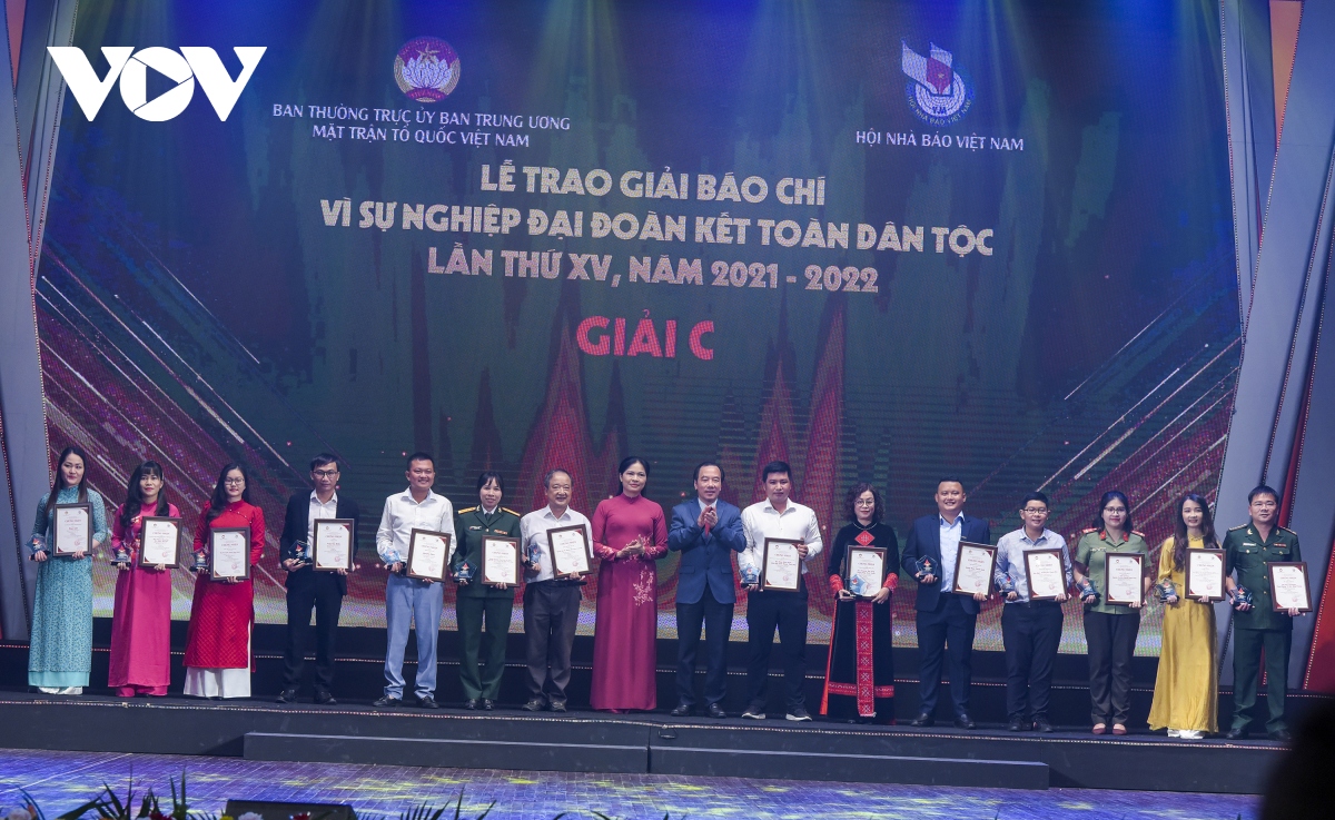 vov doat giai a giai bao chi vi su nghiep Dai doan ket toan dan toc lan thu xv hinh anh 6