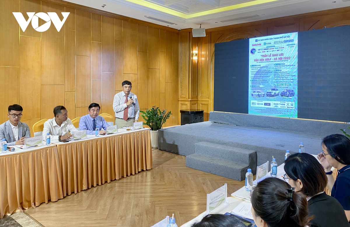  phai thu hut khach choi golf den viet nam thay vi thai lan hinh anh 1