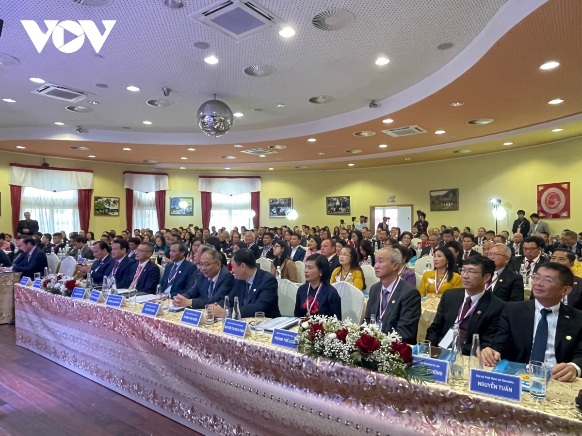 Dai hoi lan ii lien hiep hoi nguoi viet nam tai chau Au hinh anh 1