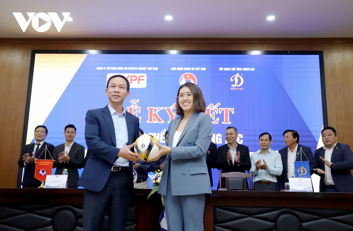 bong da viet nam nhan goi tai tro gan 90 ti dong hinh anh 2