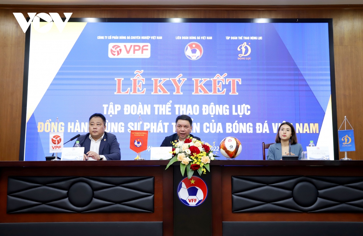 bong da viet nam nhan goi tai tro gan 90 ti dong hinh anh 1