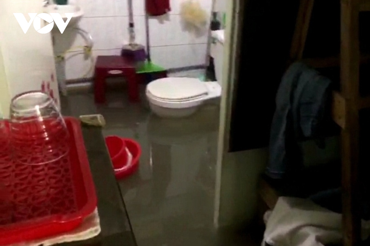 nguoi dan hoa an, tp. Da nang trong cho du an thoat nuoc hoan thanh de thoat canh ngap khi mua hinh anh 2
