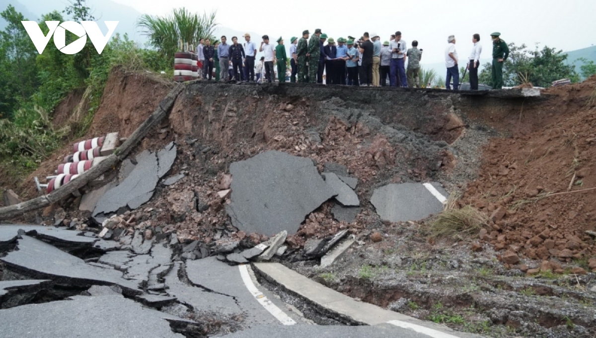 quang tri se thong tuyen quoc lo 15d vao ngay 25 10 hinh anh 1