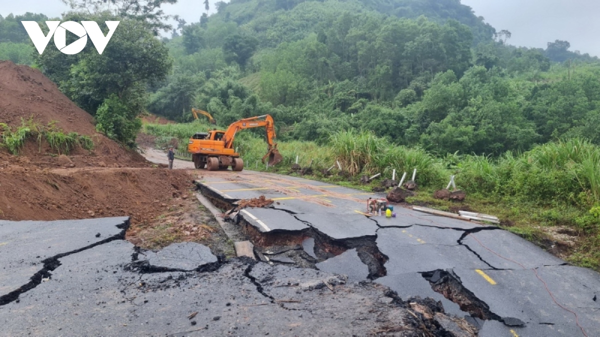 quang tri se thong tuyen quoc lo 15d vao ngay 25 10 hinh anh 2