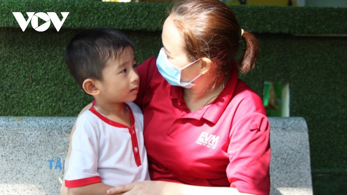 doanh nghiep binh duong xay nha tre cho con em cong nhan hinh anh 2
