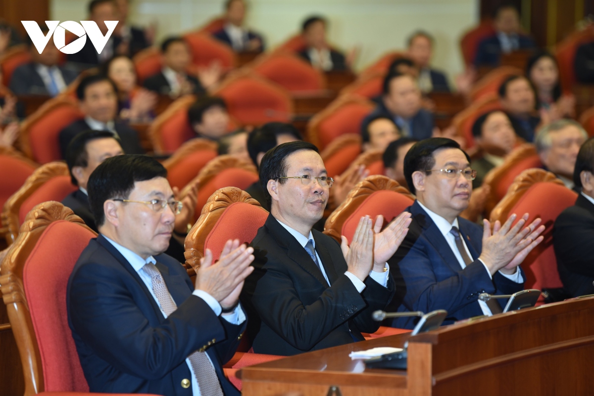 thong cao bao chi ve phien be mac cua hoi nghi trung uong 6 khoa xiii hinh anh 2